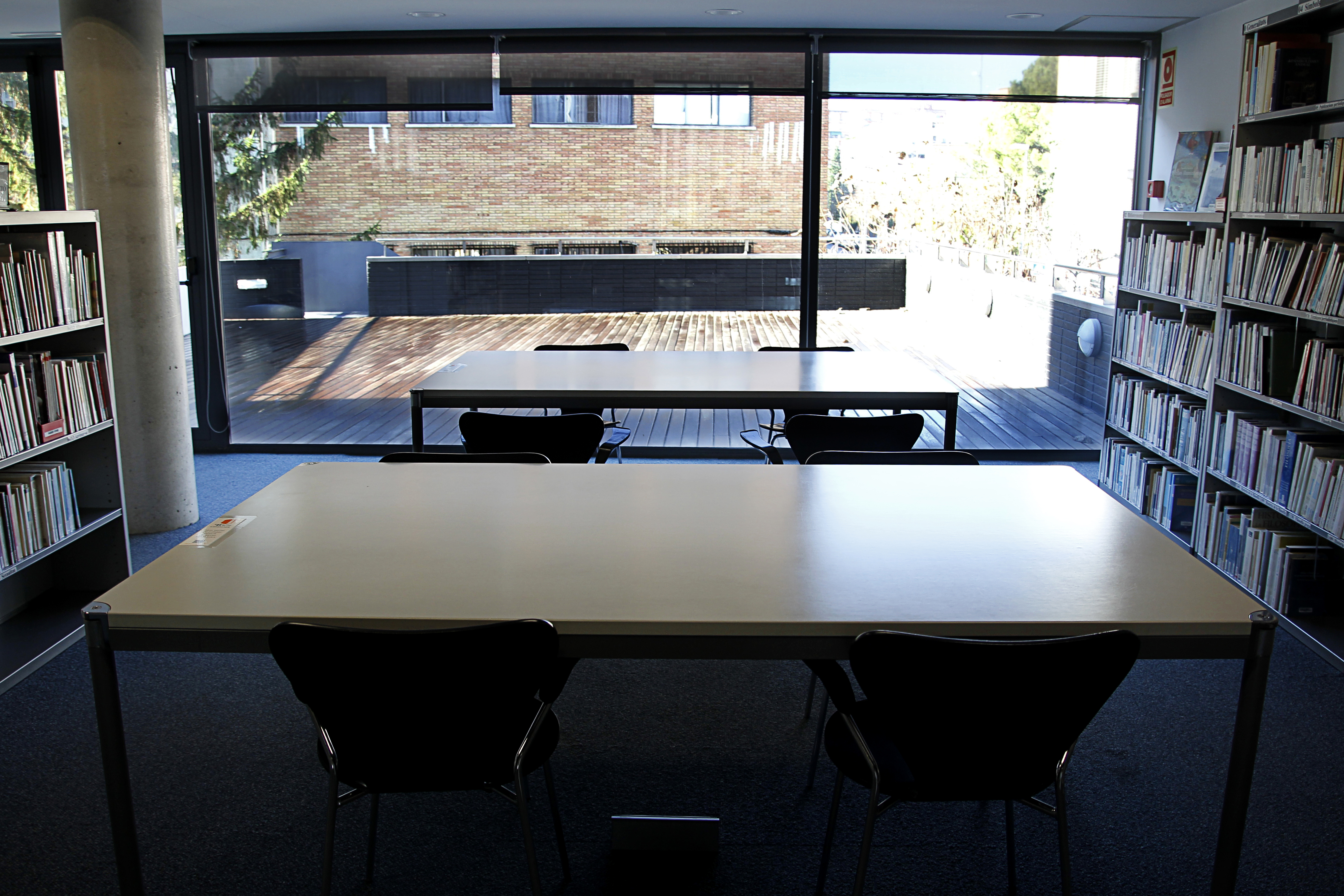 Taula d'estudi - Planta 1